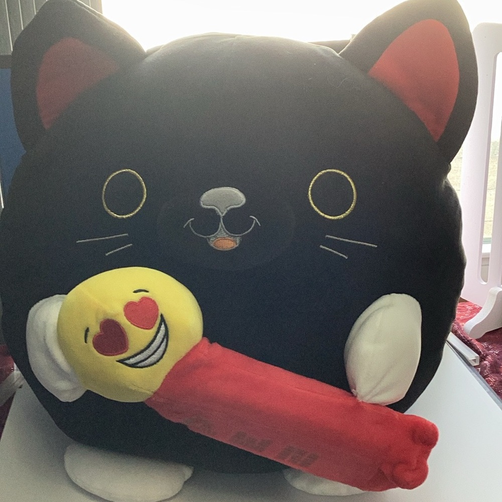 Shackles Luna BlackCat Plush with Pez 14” - Picture 1 of 5